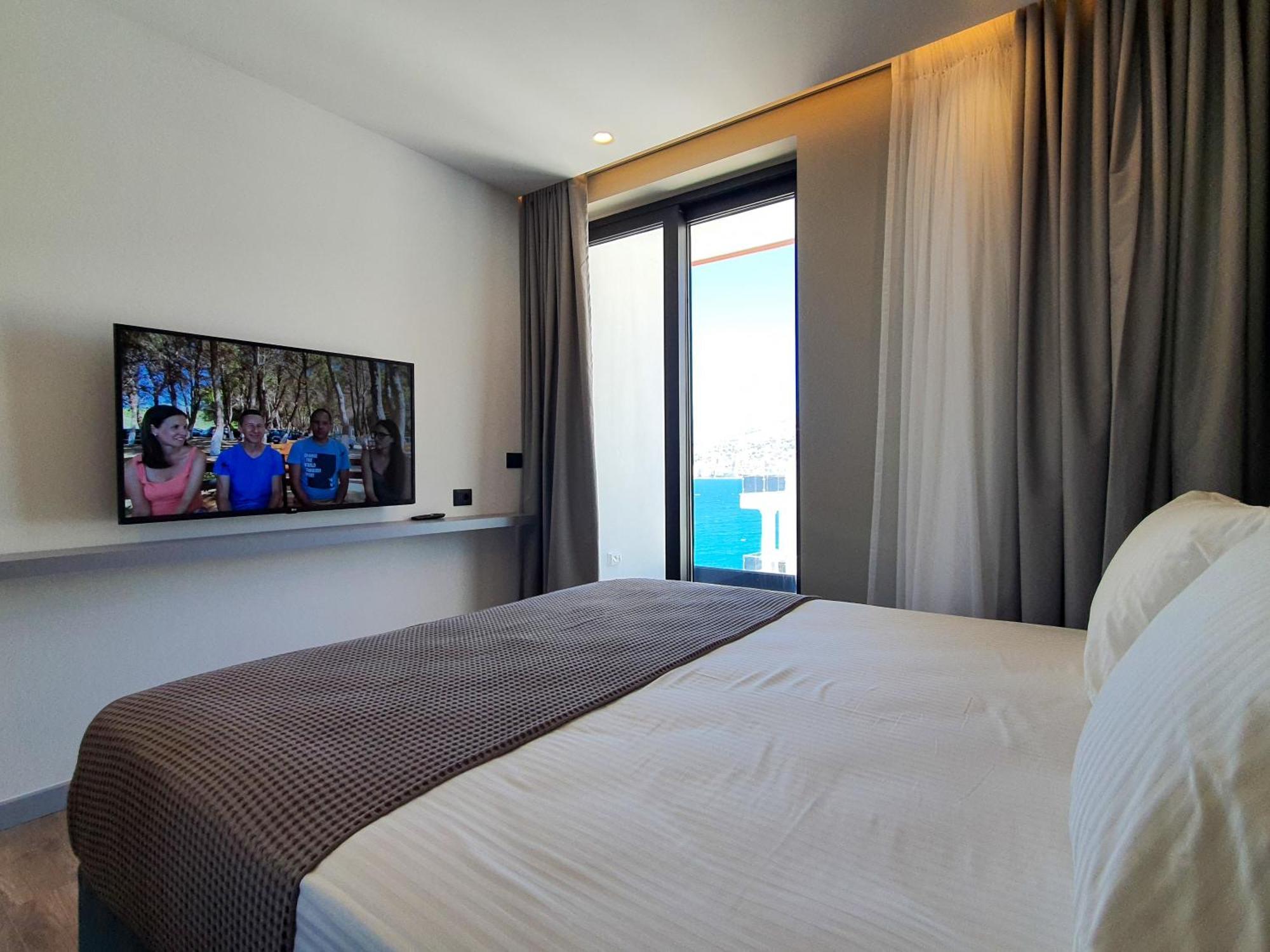 Lookout Apartments Saranda Oda fotoğraf